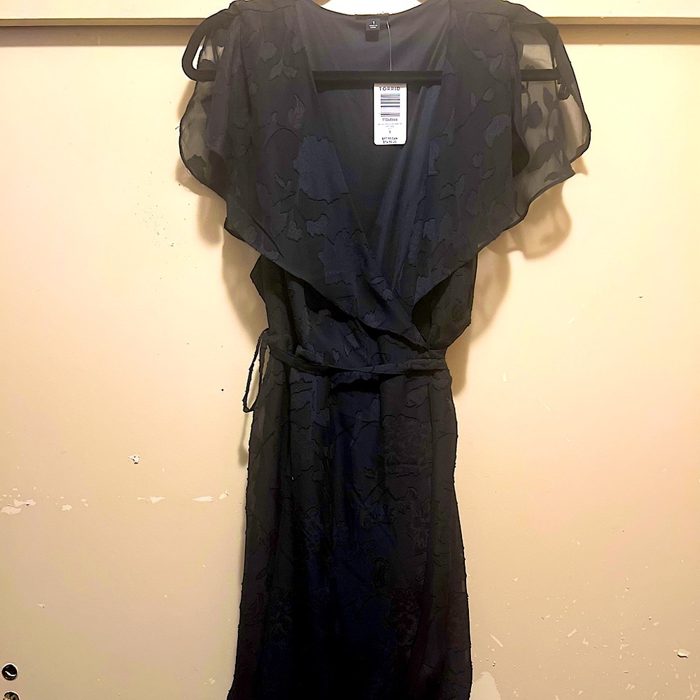 NWT TORRID BLACK WRAP DRESS